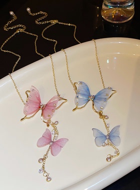 韩国轻奢气质蓝色蝴蝶项链时尚简约百搭珍珠锁骨链个性粉色颈链女