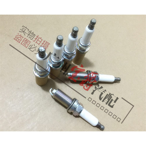 适用F10宝马F18点火线圈520高压包523火花塞525火嘴528 530 535 - 图3