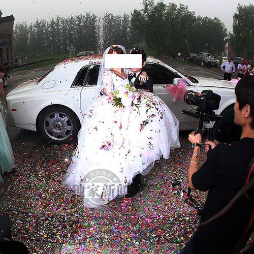 婚庆手抛花彩色亮片碎纸结婚手撒花彩带婚礼手撒花彩纸碎纸亮片 - 图2