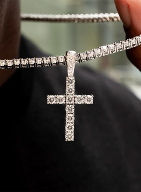 马思唯满钻十字架项链