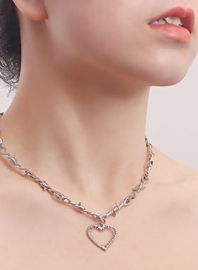 爱心荆棘刺项链嘻哈潮牌芒刺黑暗男女吊坠