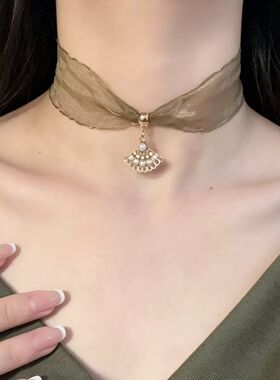 森绿choker锁骨链中式扇形颈链清新简约皮革金色爱心项圈少女项链