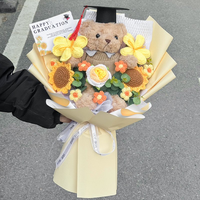毕业熊成品手工编织毛线针织仿真花束成人礼生日毕业季送孩子闺蜜 - 图1