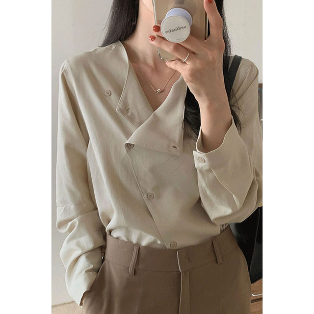 Loose and versatile long-sleeved shirt top for women