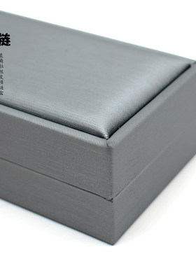 PU拉丝皮饰品盒项链盒长链首饰收纳盒子项链包装盒挂饰盒礼品盒子