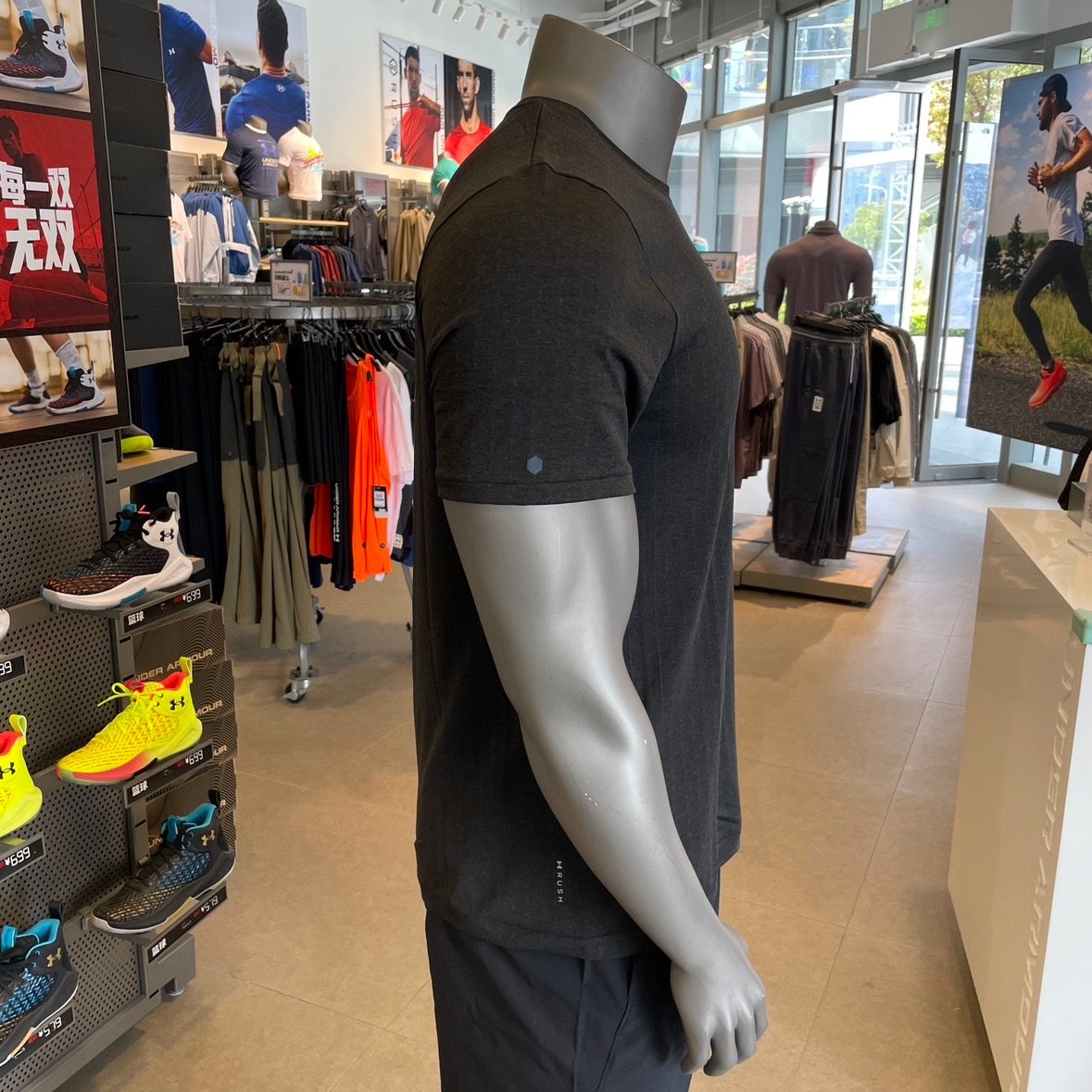 反季特价安德玛UA短袖RUSH Seamless男子吸湿透气健身训练运动T恤,淘宝优惠券,粉丝福利购,淘宝优惠卷