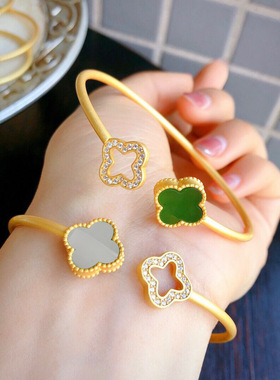 古法金手镯S925镀鎏金四叶草碧玉手镯天然和田碧玉时尚开口手环女