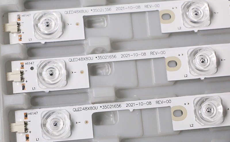 鲁至适用康佳QLED48X60A 48X80A LED48UC2灯条35021644 6灯铝凹镜 - 图1