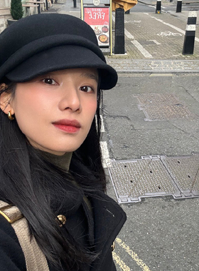 张婧仪同款黑色羊毛呢马术帽骑士帽鸭舌贝雷帽秋冬高级感复古帽子