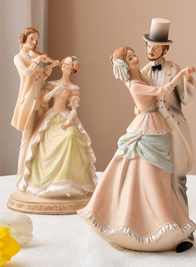 创意乔迁新居礼品桌面人物摆件