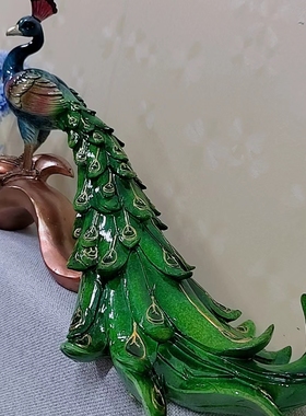 新居门厅孔雀开屏梅杜莎树脂摆件