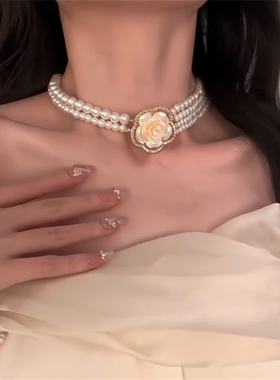多层叠戴颈链山茶花朵珍珠项链
