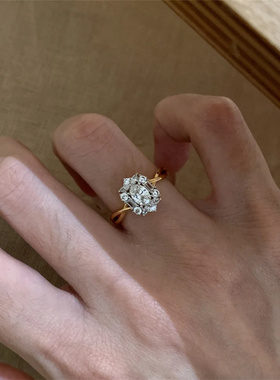 爆闪鸽子蛋戒指女精致百搭食指戒