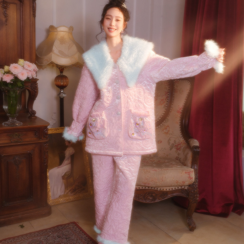 原创奢华丝绒刺绣三层加厚夹棉睡衣两件套宽松加绒家居服套装冬新,淘宝优惠券,粉丝福利购,淘宝优惠卷