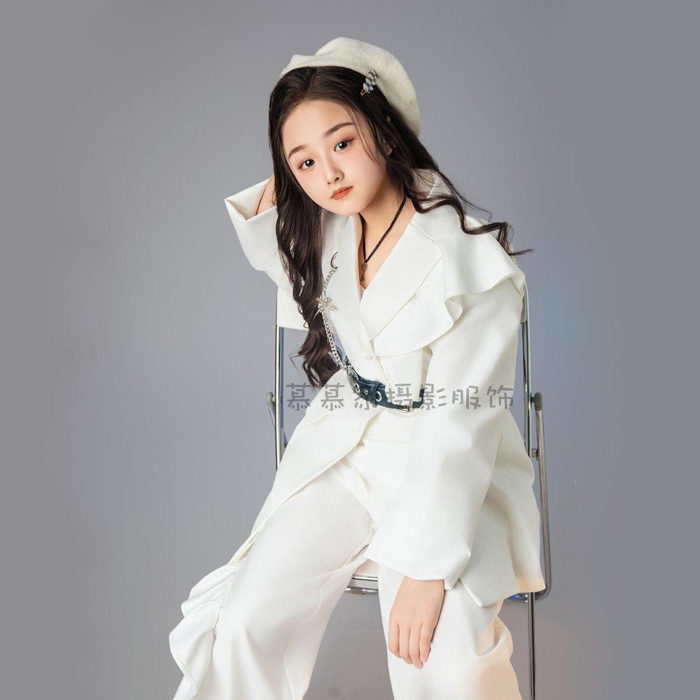 女孩时装白色高奢西服套装杂志时尚封面影楼拍照写真走秀演出服装,淘宝优惠券,粉丝福利购,淘宝优惠卷