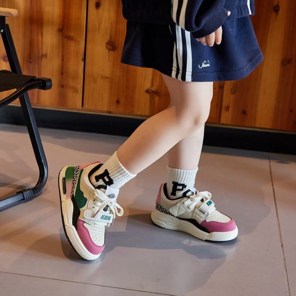 真皮儿童板鞋春秋新款女童休闲鞋轻便透气时尚百搭中大童男童鞋子,淘宝优惠券,粉丝福利购,淘宝优惠卷