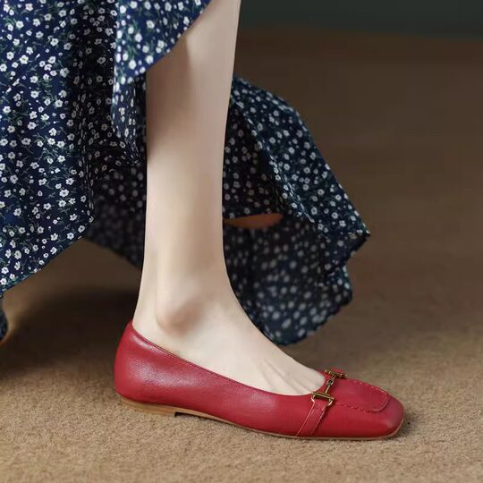 Simple commuting pumps for women flat red square toe