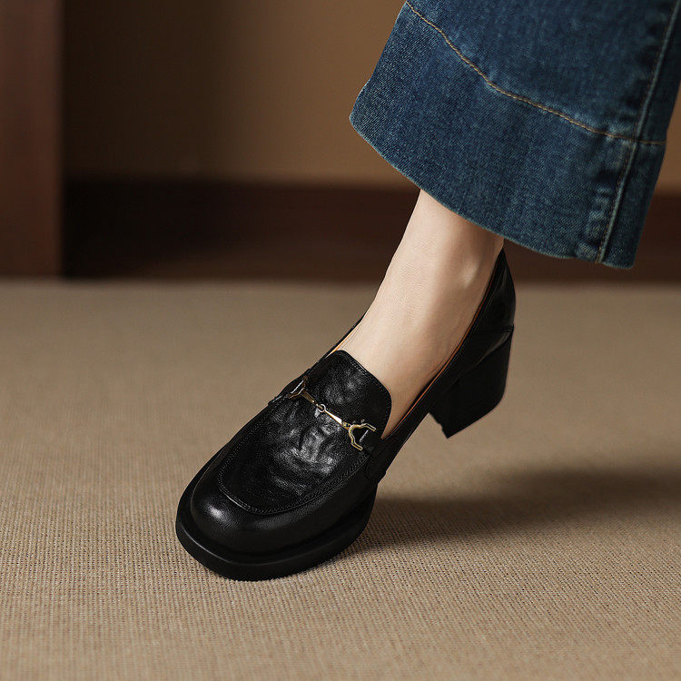 英伦复古风真皮乐福鞋女圆头粗跟一脚蹬小皮鞋百搭日常通勤单鞋女,淘宝优惠券,粉丝福利购,淘宝优惠卷