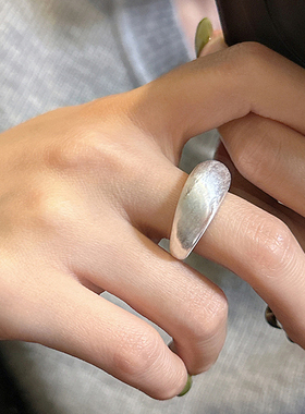 S925纯银极简拉丝戒指女轻奢个性磨砂重工食指戒日韩小众设计指环