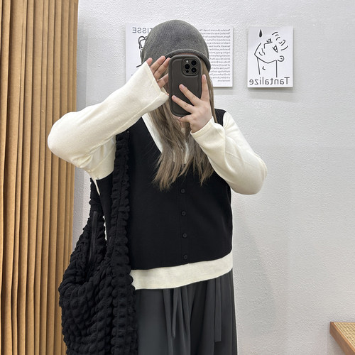 宛宛大码假两件拼接长袖针织衫女早秋新款胖mm宽松显瘦设计感上衣 - 图2