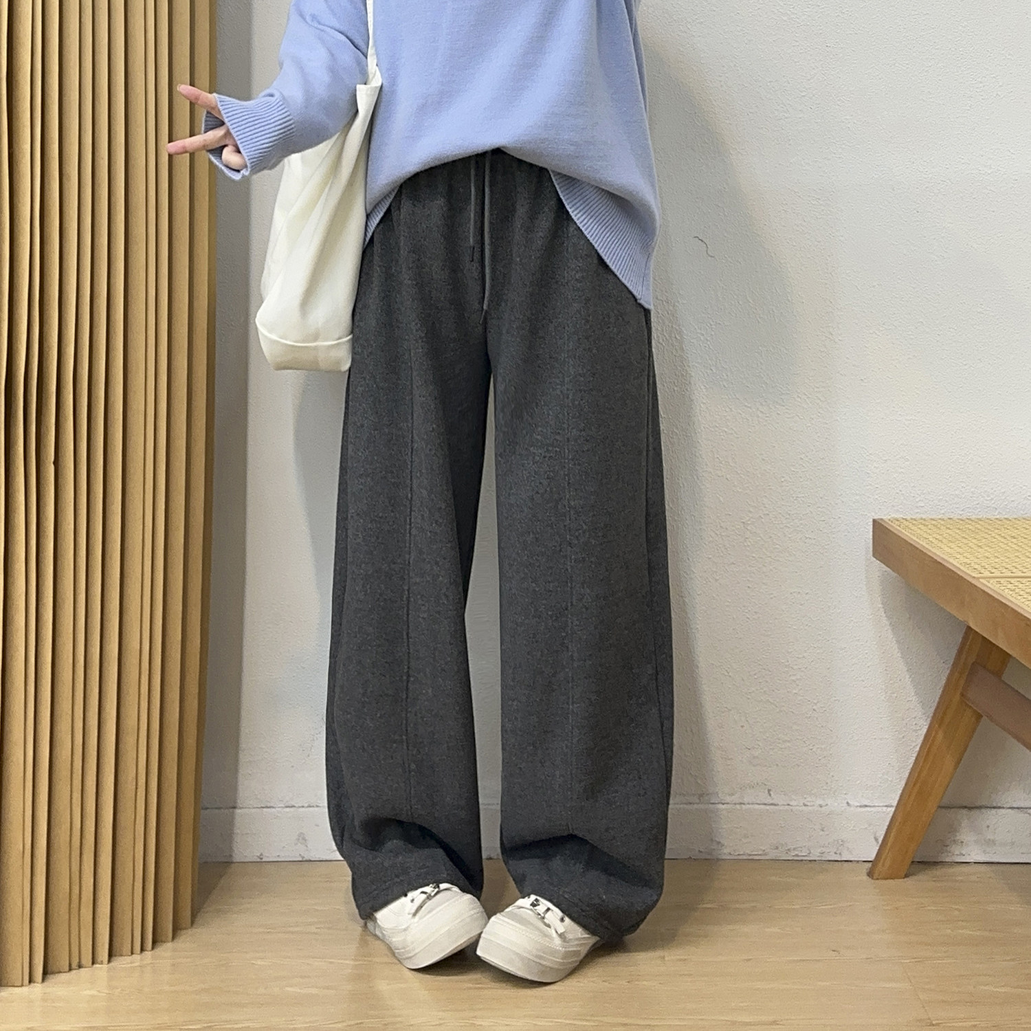 宛宛大码胖mm弯刀运动裤女秋冬2026新款加绒宽松休闲香蕉阔腿裤子,淘宝优惠券,粉丝福利购,淘宝优惠卷