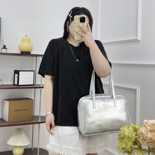 宛宛家百搭亮丝T恤女夏大码宽松显瘦胖mm遮肉短袖上衣潮ins风百搭 - 图1