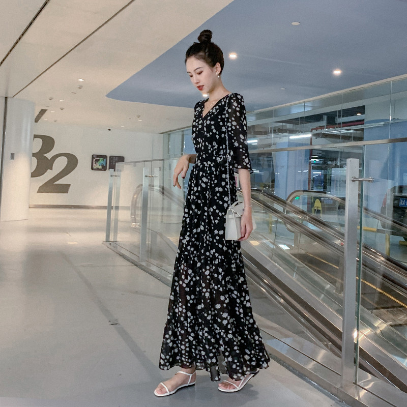 小雏菊碎花女夏2020新款收腰长裙 MISS HAHA STUDIO连衣裙