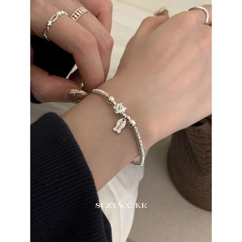 suzyacc kr简约串珠纯银小盘缠小猫吃鱼手链轻奢小众百搭精致手饰 - 图0