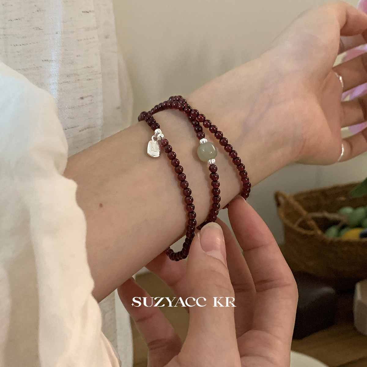 suzyacc kr纯银石榴石多层串珠手链早秋复古百搭高级显白叠戴手串,淘宝优惠券,粉丝福利购,淘宝优惠卷