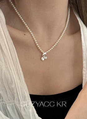 suzyacc kr法式小众花瓣仿珍珠项链简约高级感锁骨链气质百搭颈链