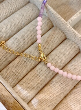 春夏季极细项链女简约新款颈链小众轻奢天然石混彩粉紫色锁骨链女