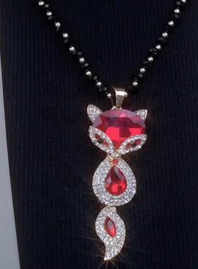 复古高级感气质狐狸吊坠项链女秋冬新款精致时尚百搭毛衣链配饰