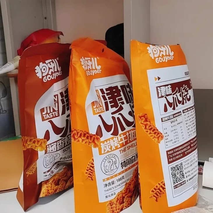 狗牙儿津味八爪烧麻辣牛排烧烤口味休闲零食膨化食品小吃188g - 图1