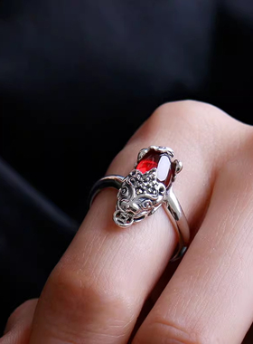 貔貅S925纯银戒指嘴刁铜钱银戒指
