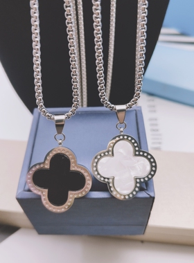 幸运四叶草太钢吊坠女毛衣链长款