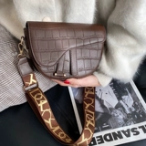 Ретро зимняя небольшая сумка, сумка через плечо, универсальная сумка на одно плечо, коллекция 2023, популярно в интернете, в западном стиле