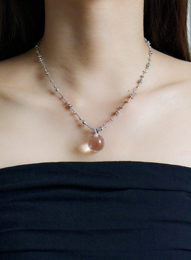 简约清透百搭小灯泡微镶锆石吊坠项链配饰女轻奢小众感锁骨链