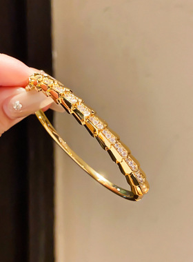 18k真金电镀锆石蛇形手镯个性时尚气质手环轻奢感简约手饰女