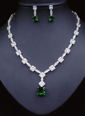 高贵气质绿色锆石耳环婚礼宴会