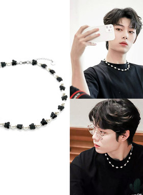 张真源黄仁俊黑蝴蝶珍珠拼接项链