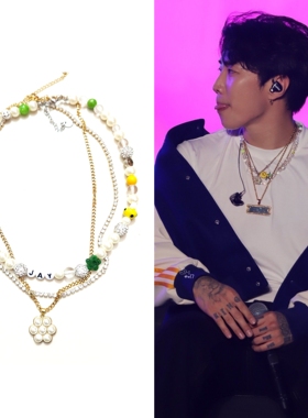 朴宰范同款五瓣花朵吊坠JAY字母时尚元素金色项链圈蘑菇笑脸珍珠