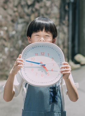 PUPUPULA儿童房静音挂钟现代简约