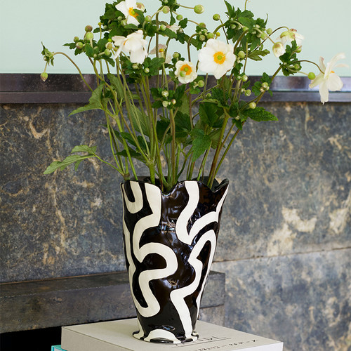 sort丹麦HAY不规则手工陶瓷花瓶北欧装饰艺术抽象花器SHADOW VASE - 图1