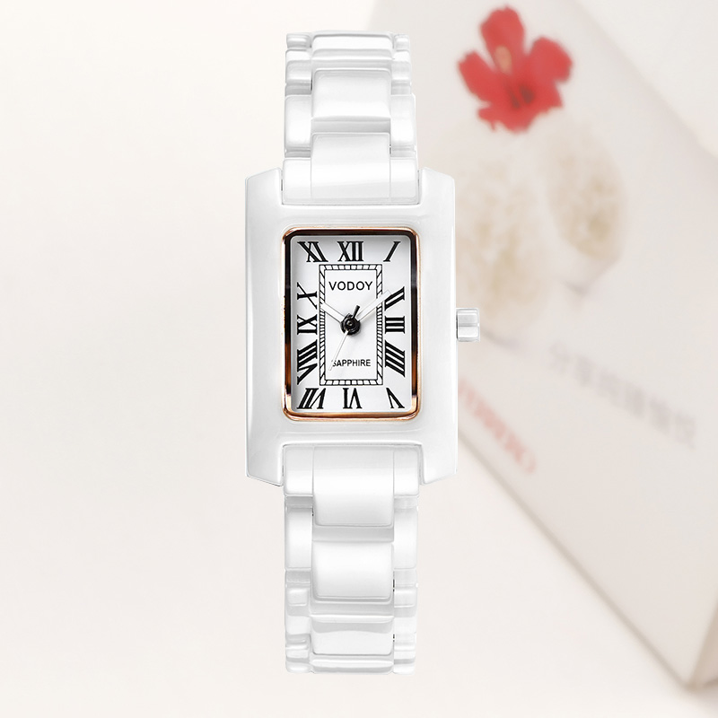 方形手表女陶瓷白色时尚百搭小巧防水指针式气质罗马石英时装腕表