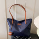 2025 new autumn and winter casual retro shoulder bag