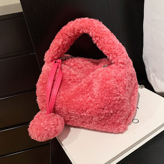 Модная и модная маленькая квадратная дорожная сумка через плечо на одно плечо.