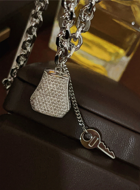 法式轻奢精工锁骨链女轻奢小众冰淇淋吊坠配饰高级感百搭项链女潮