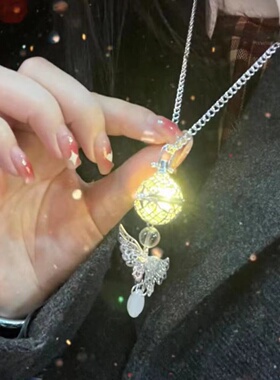 会发光项链蝴蝶项古风