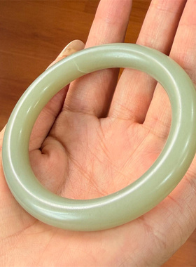 猜重量~送手镯新疆和田沙枣青籽料手镯碧玉籽料8MM珠子吊坠挂件