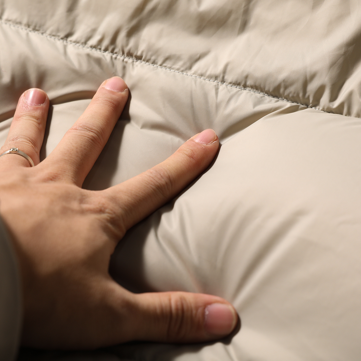 意式奢华2024秋冬季新款男商务休闲高端90白鹅绒叠穿羽绒马甲9697 - 图1